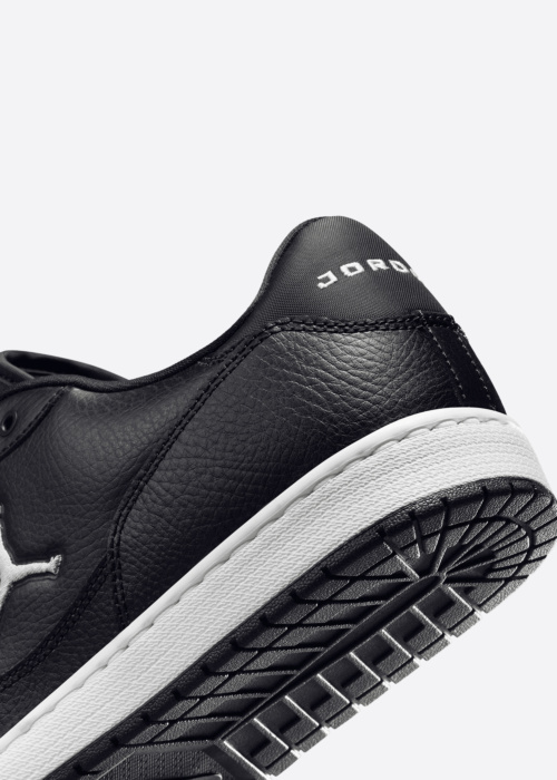 Тенниски Jordan Court Connect Low Jordan