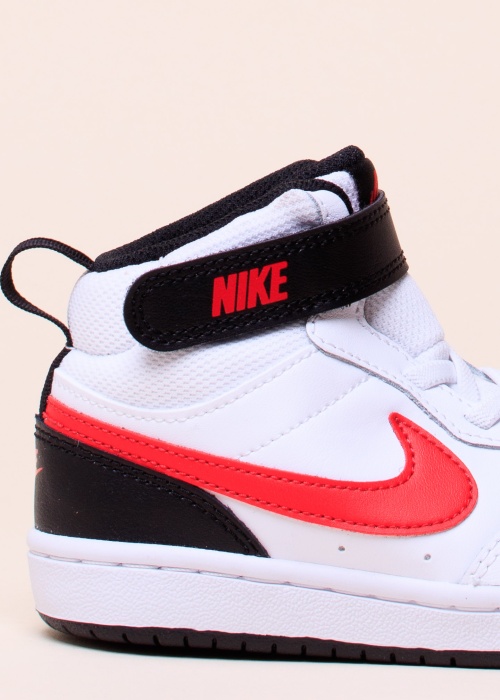 Nike kedas Court Borough Mid 2