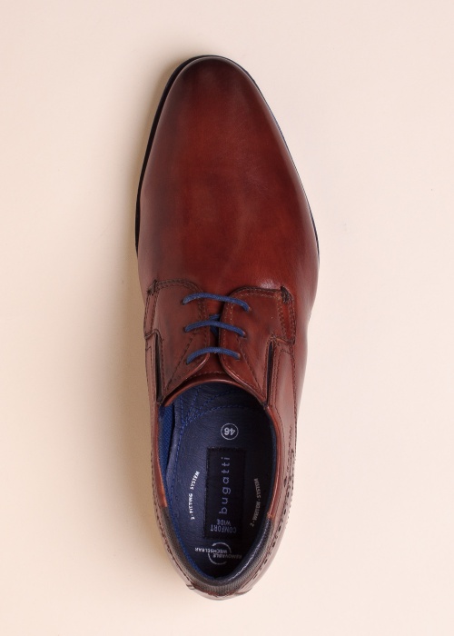 Bugatti slēgtas kurpes Nicolo Exko