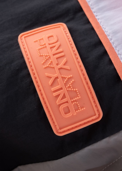 Only весенне-осенняя куртка Mea