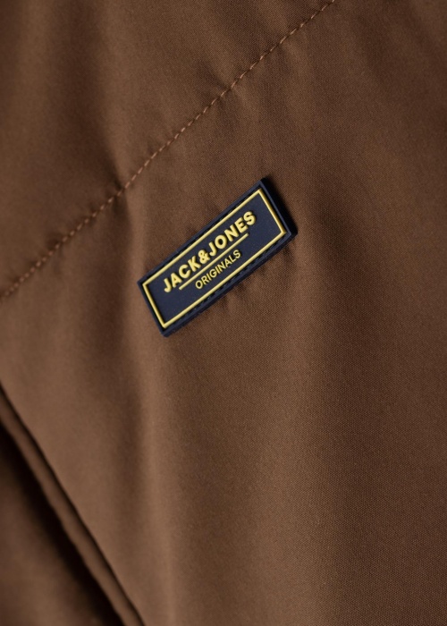 Jack & Jones pavasara-rudens virsjaka