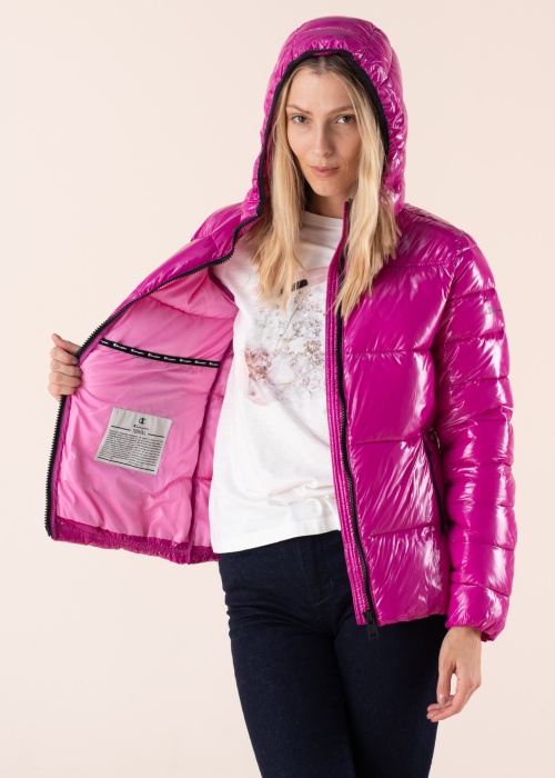 Champion pavasara-rudens virsjaka