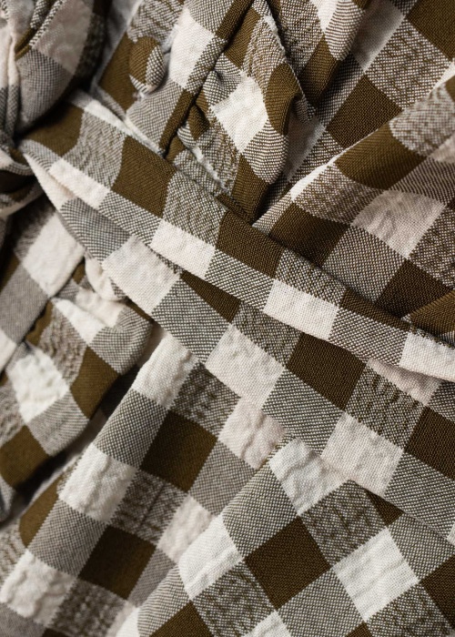 Selected kleita Lucilla