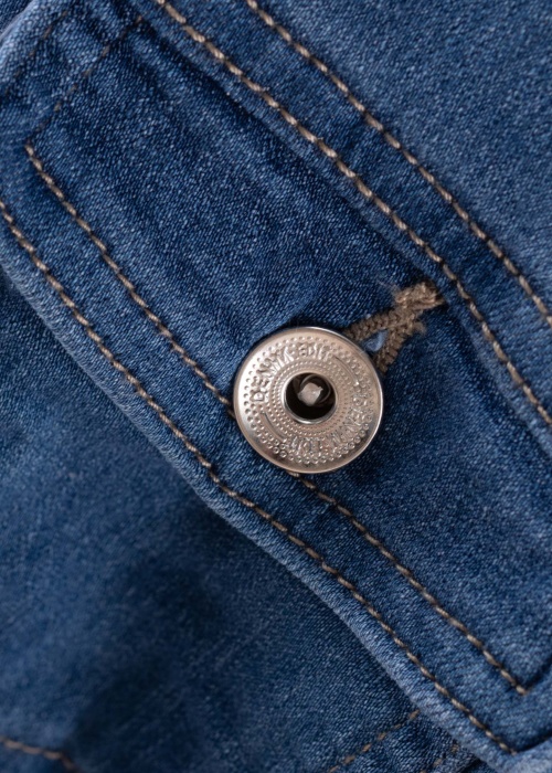 Only Īsā jaka Rain