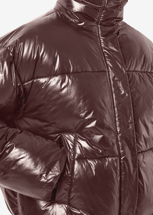 Noisy May Ziemas virsjaka Allie