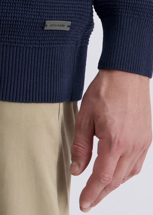 Pierre Cardin adījums