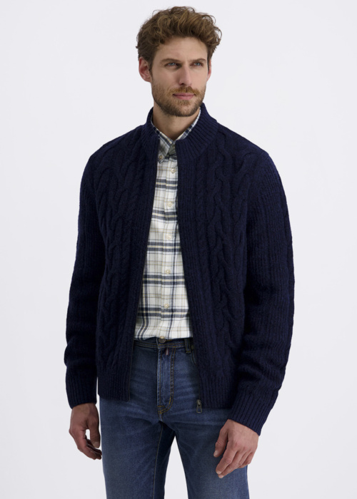 Pierre Cardin adījums