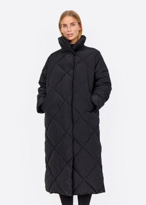 Зимнее пальто Nina Soyaconcept