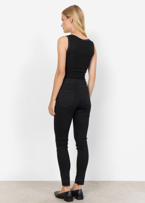 Soyaconcept tops Ryan