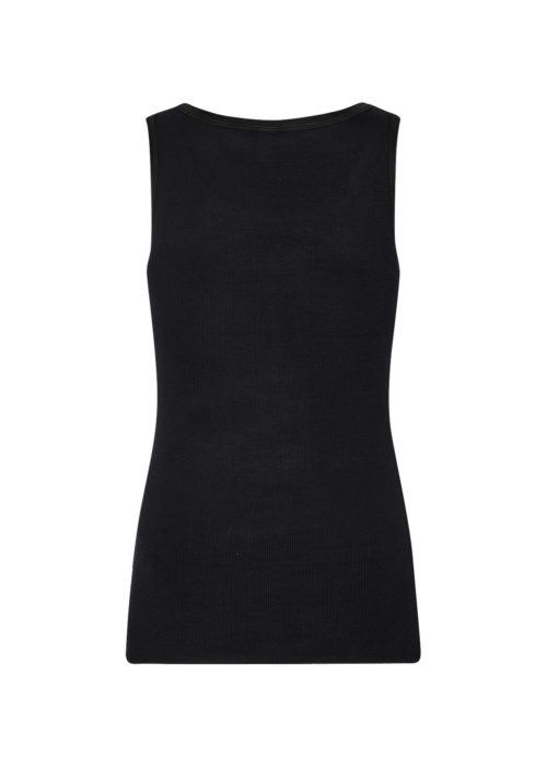 Soyaconcept tops Ryan