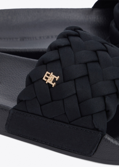 Tommy Hilfiger baseina iešļūcenes