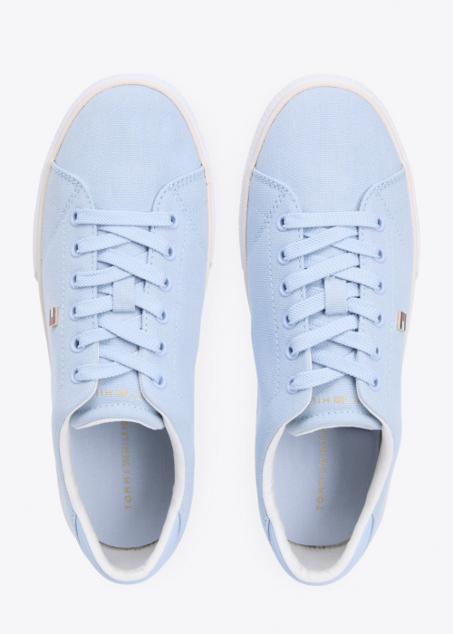 Tommy Hilfiger kedas