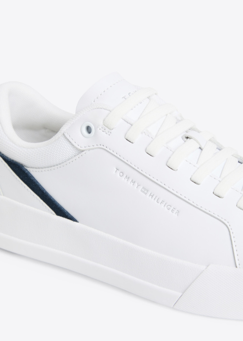 Tommy Hilfiger kedas