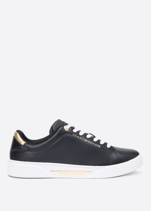 Tommy Hilfiger kedas Essential Chic Court Sneaker