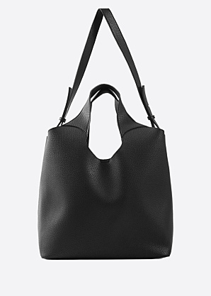 Diverse rokassoma Ronie L