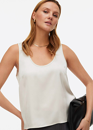 Vero Moda tops Vinja