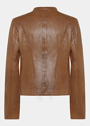 Saki Ādas jaka Dara