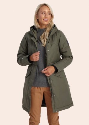 Huppa Ziemas virsjaka Minna