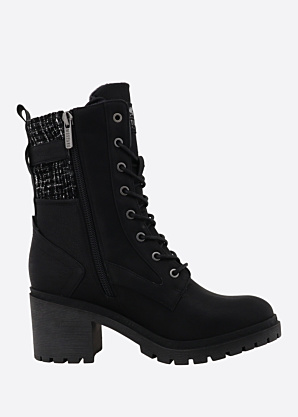 Mustang puszābaki Leila