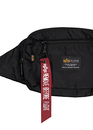 Alpha Industries jostas soma