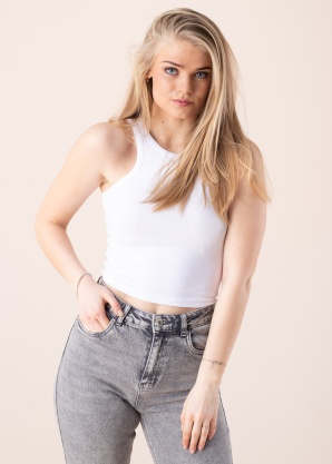 Топ Ella Noisy May