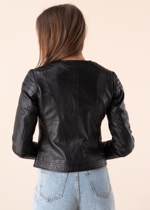 Saki Ādas jaka Paula