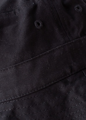 Шляпа Bucket Guess