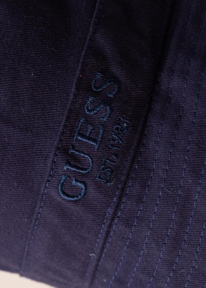 Шляпа Bucket Guess