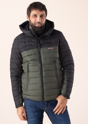 SuperDry virsjaka