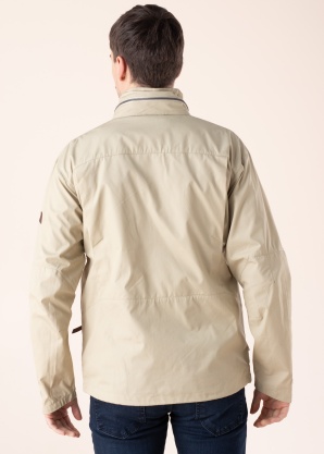 Tenson pavasara-rudens virsjaka Mount Robson