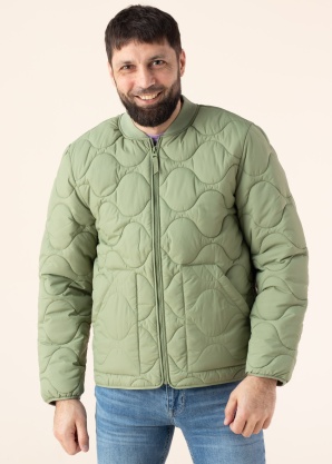 Mustang pavasara-rudens virsjaka Daniel