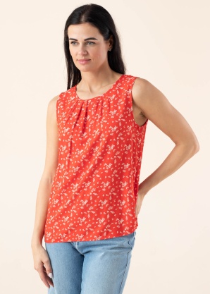 b.young blūze Joella