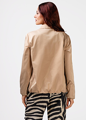 Ivo Nikkolo Soojustuseta pavasara-rudens virsjaka Martella