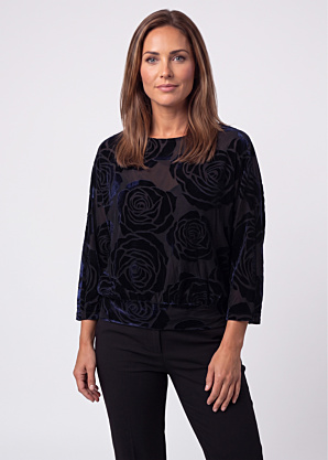 Kairi Vilderson tops