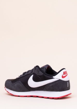 Повседневная обувь Nike MD Valiant