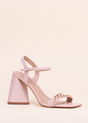 Loretta Vitale kurpes