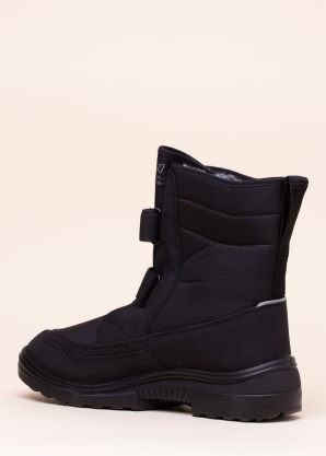 Kuoma ziemas zābaki