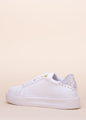 Liu-Jo kedas Kylie 14