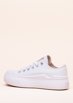 British Knights kedas Kaya