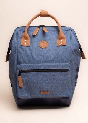 Cabaia mugursoma Paris