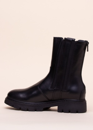 NeroGiardini puszābaki