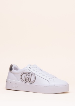 Liu-Jo kedas Silvia 93