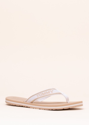 Tommy Hilfiger iešļūcenes