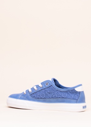 Тенниски Mustang