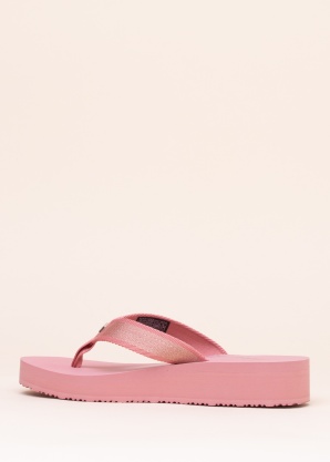 Tommy Hilfiger iešļūcenes