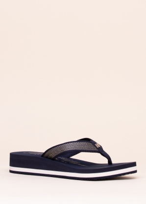 Tommy Hilfiger iešļūcenes