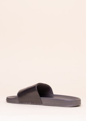 Champion baseina iešļūcenes Queens