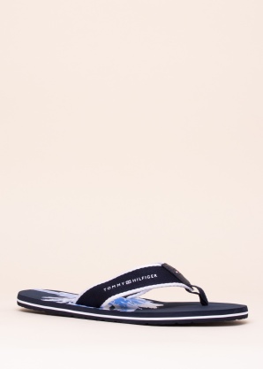 Tommy Hilfiger iešļūcenes