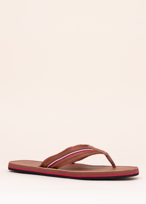 Tommy Hilfiger iešļūcenes