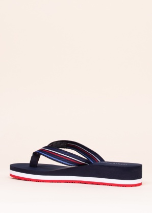 Tommy Hilfiger iešļūcenes